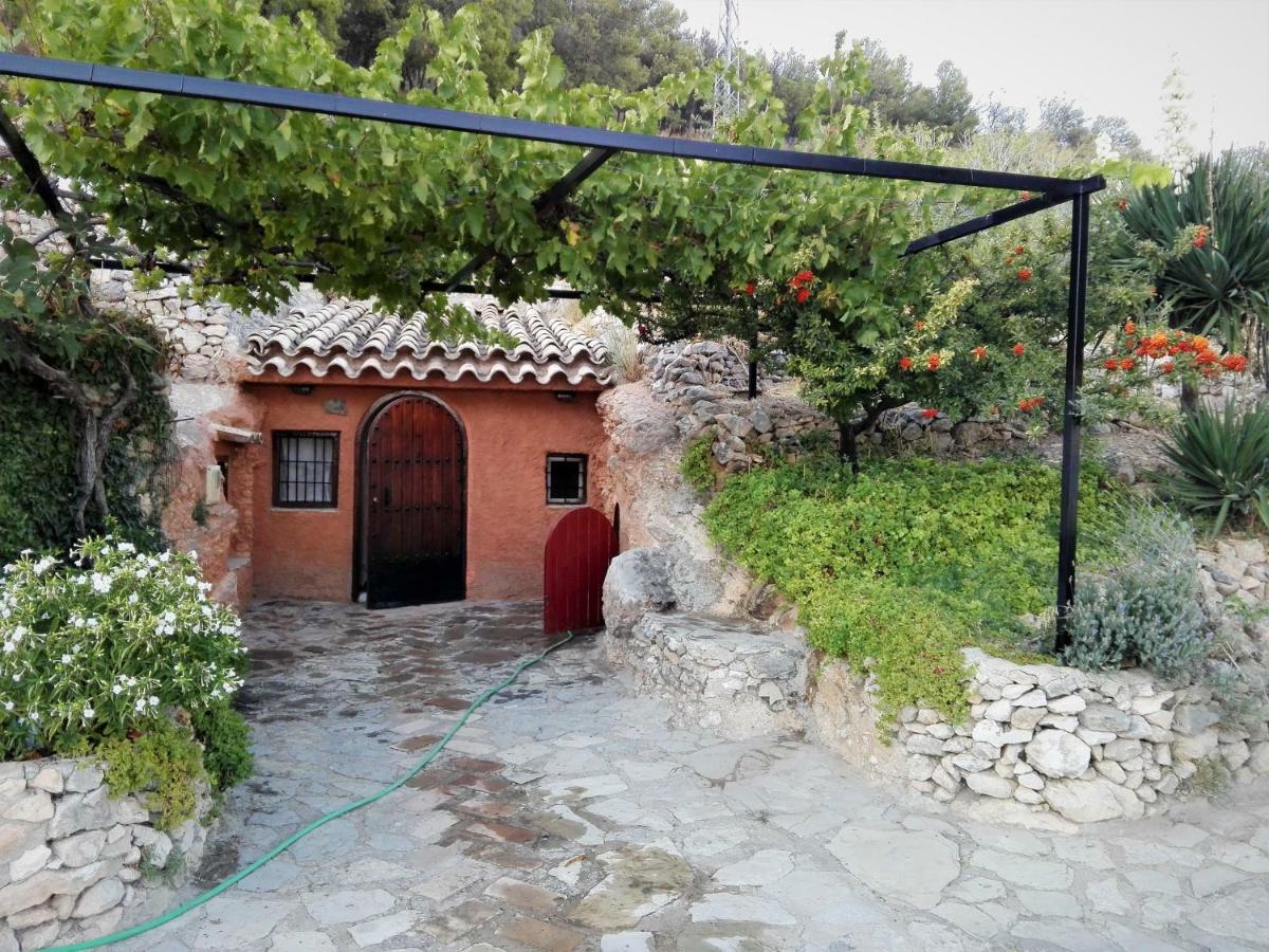 Cueva El Parral Guest House Pegalajar Exterior foto